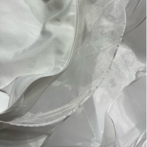 Allure Bridal P840 White A-Line Wedding Strapless Tiered Size 8 $1700 Retail - Picture 11 of 11